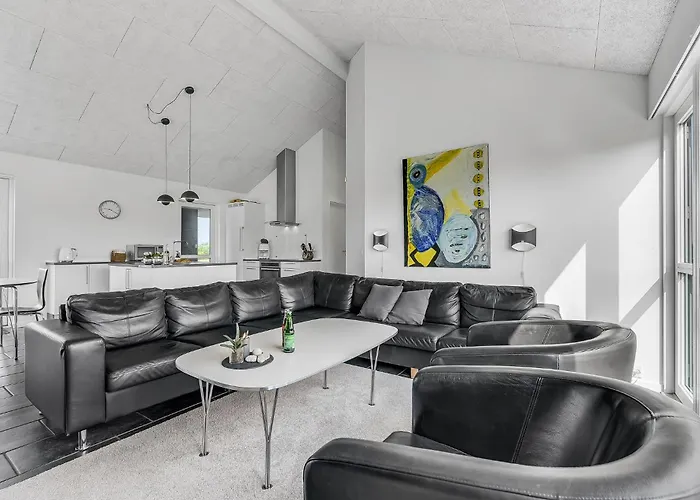 Aro Strandvaenget Ix *